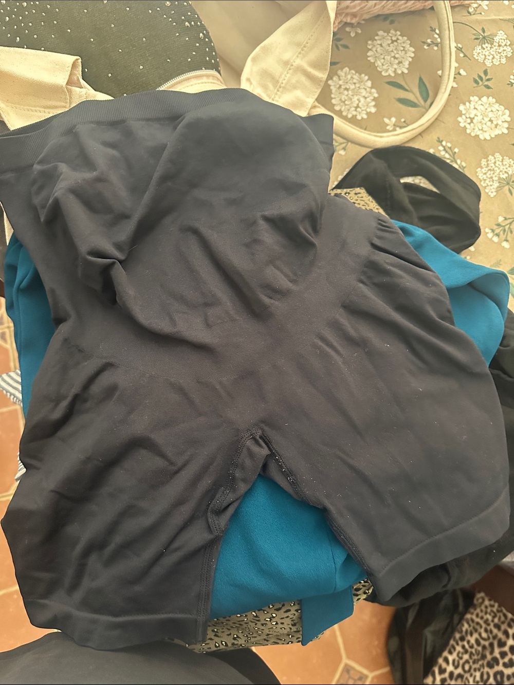 Maternity shorts